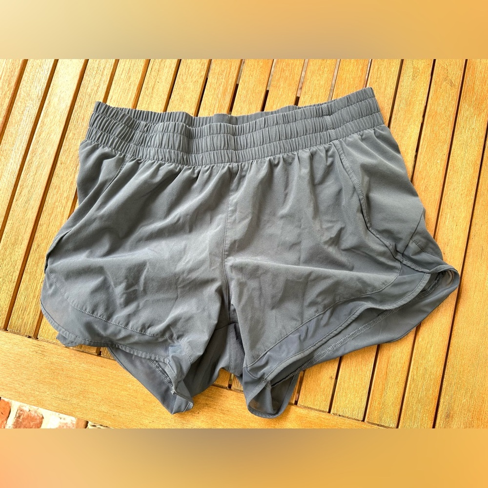 Athleta shorts size small